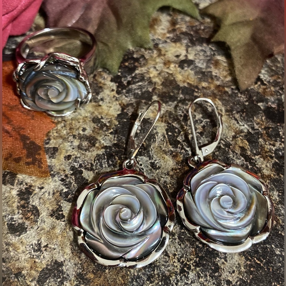 🧜🏻‍♀️Abalone Sterling Silver Solid 925 Stamp Rose Earrings and Size 7 Ring Set